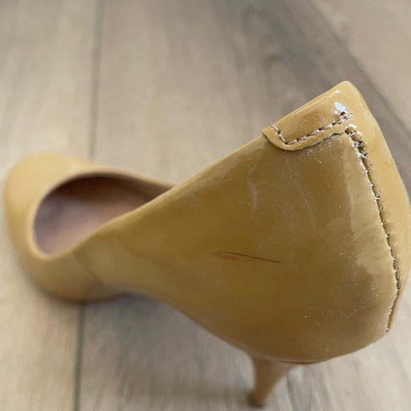 Steve Madden Heels - Picture 6 of 9